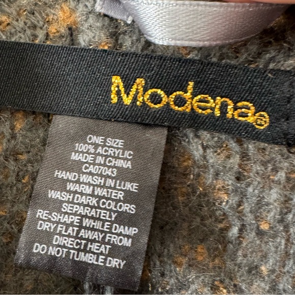 Modena* Cape - Picture 5 of 6